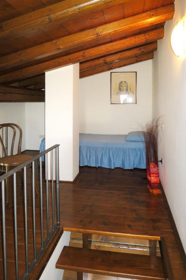 Apartment La Corte Bricca - Bilo C By Interhome Castana  Luaran gambar